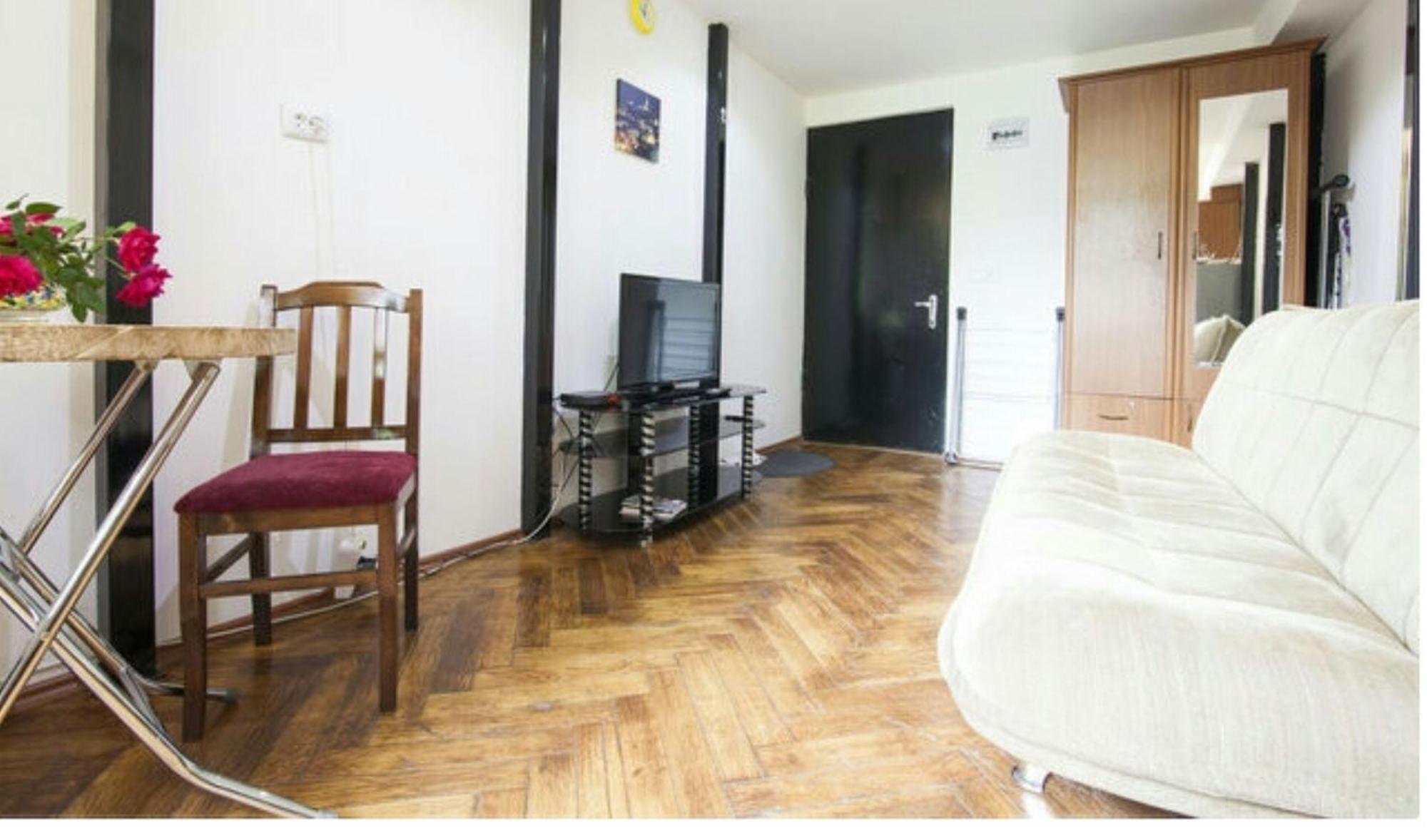 Old Tbilisi Trio Apartments Δωμάτιο φωτογραφία