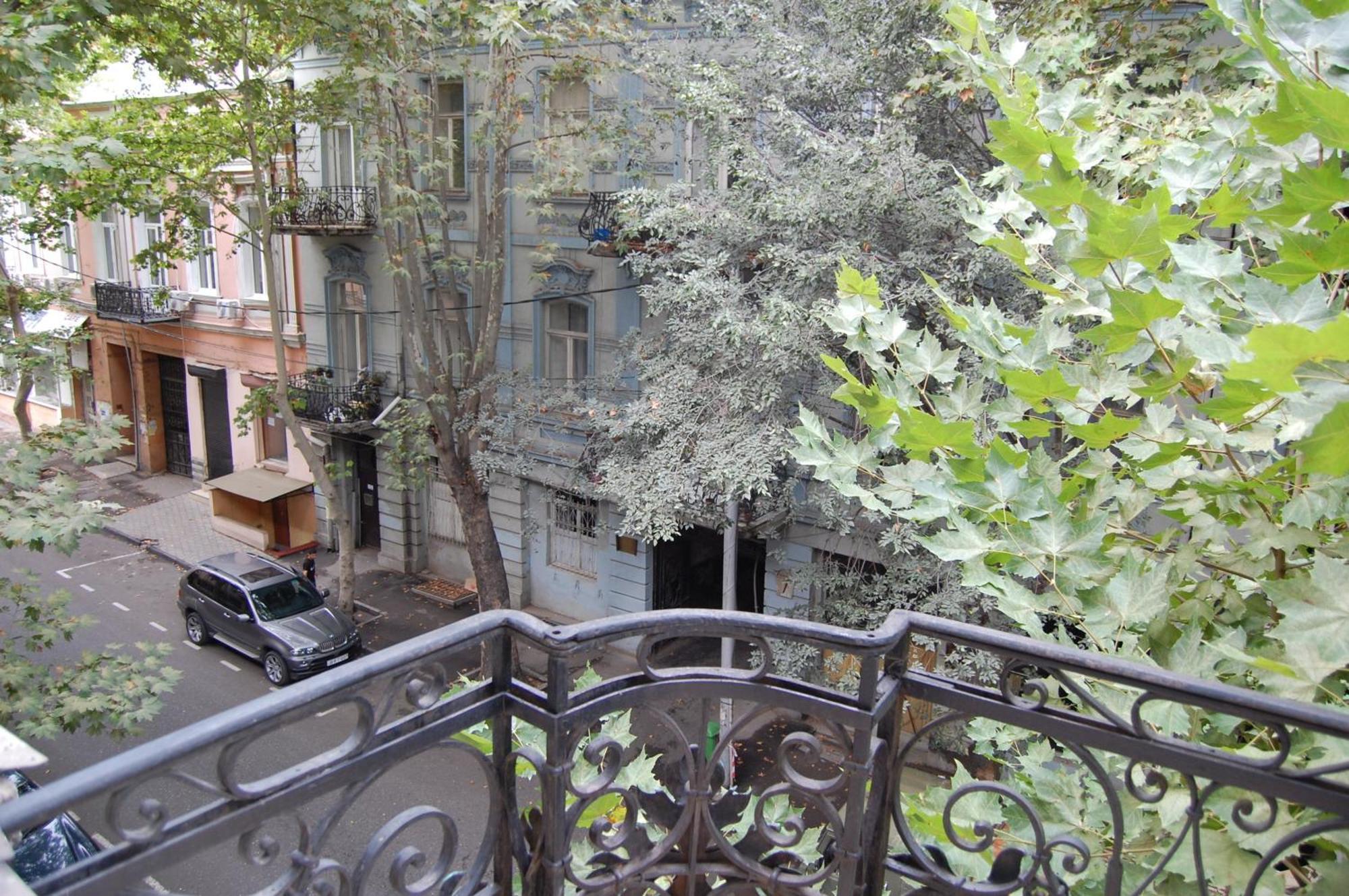 Old Tbilisi Trio Apartments Δωμάτιο φωτογραφία