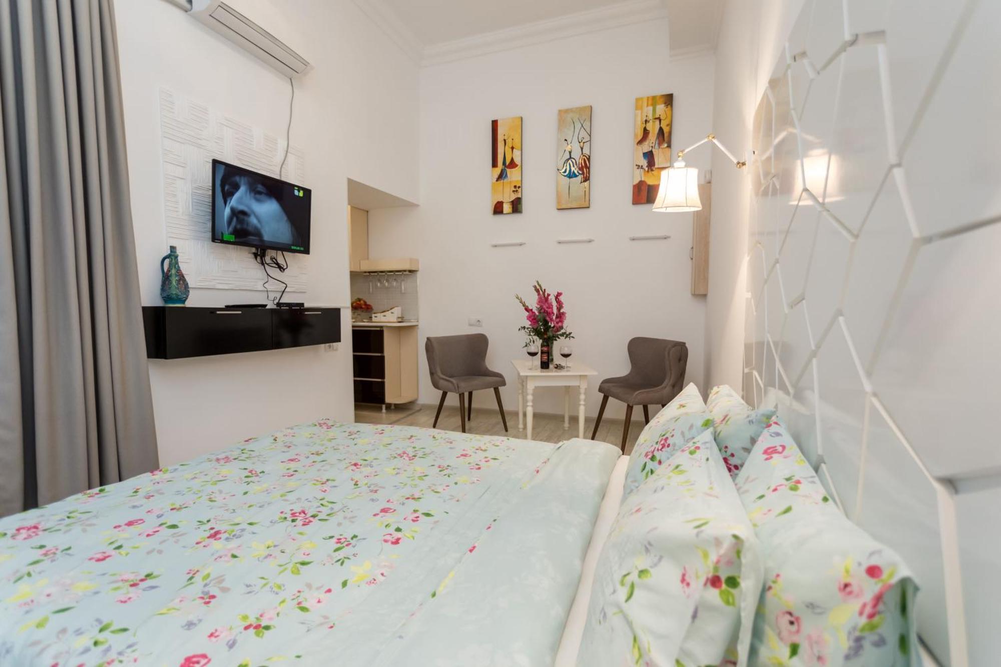 Old Tbilisi Trio Apartments Εξωτερικό φωτογραφία