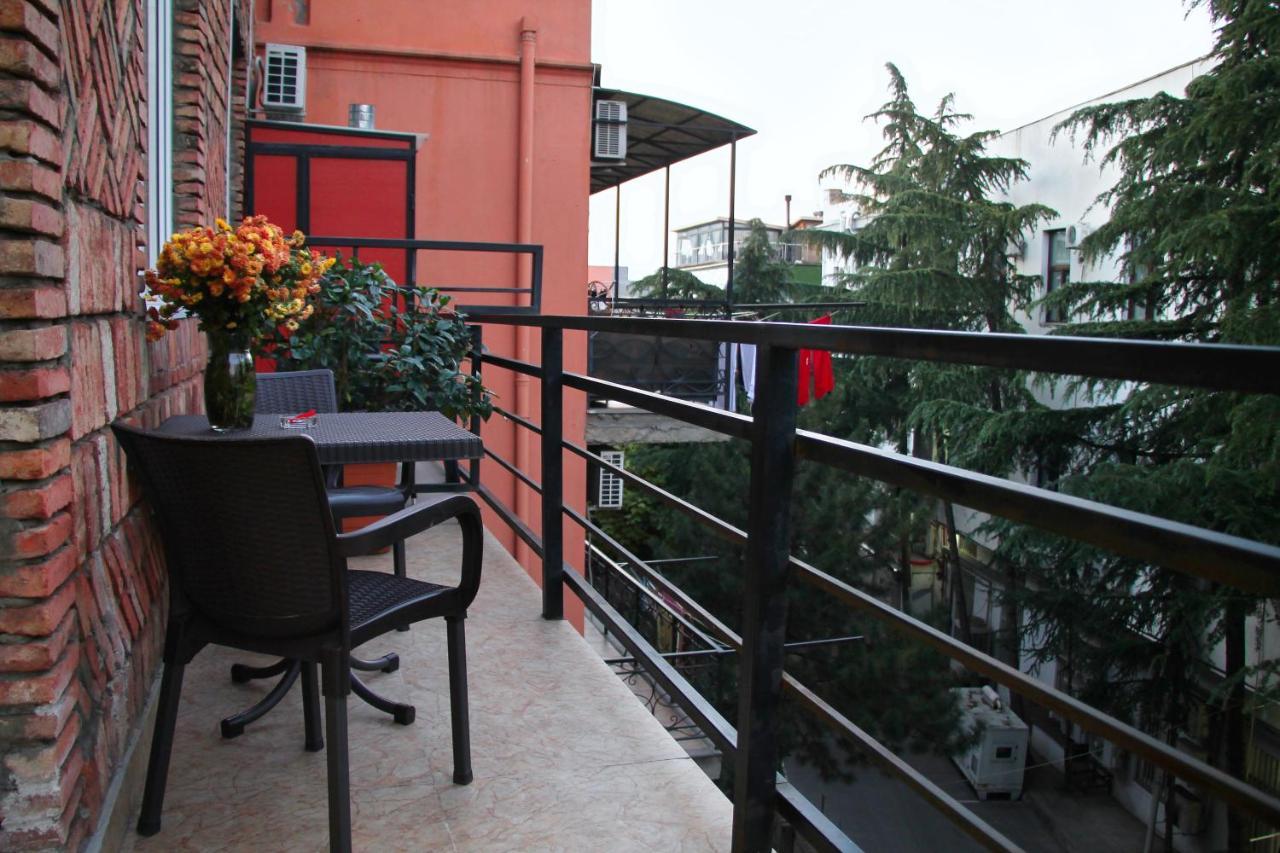 Old Tbilisi Trio Apartments Εξωτερικό φωτογραφία